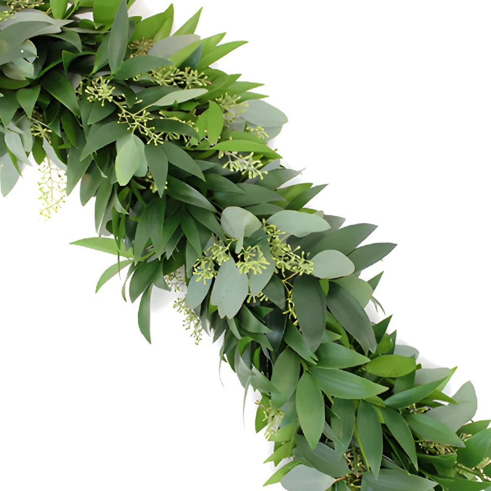 Nagi & Seeded Eucalyptus Garland - alternative 3